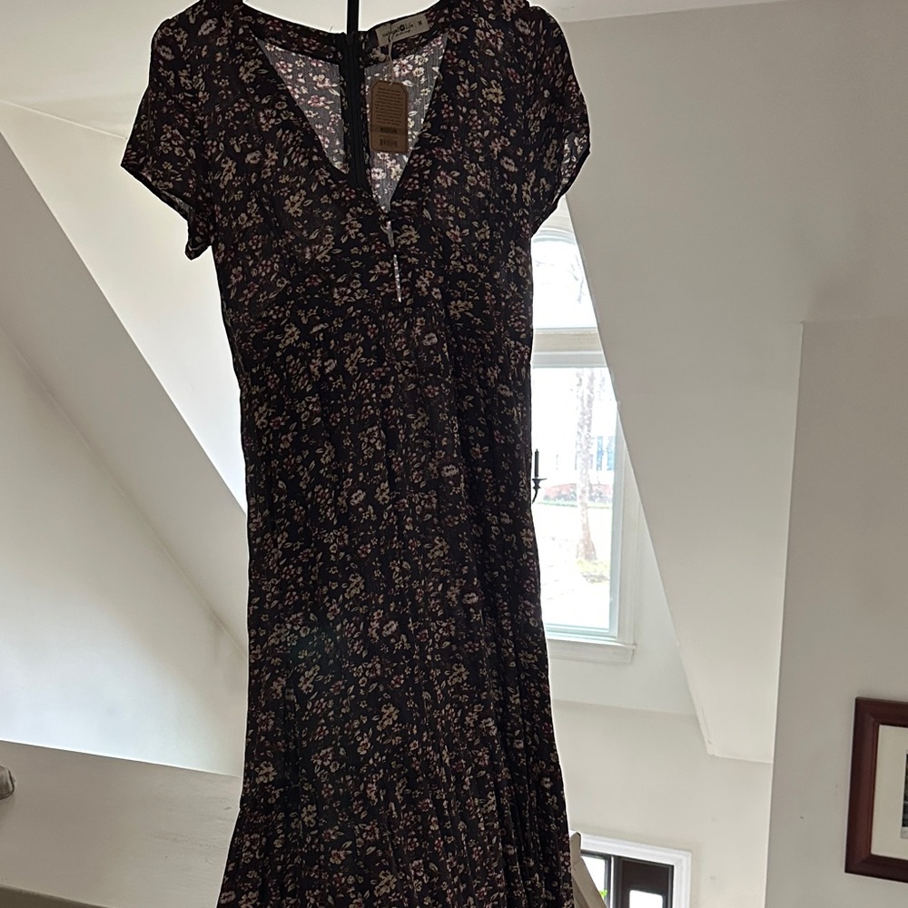 NATURAL LIFE NWT Floral Maxi Dress in GRAY with Pink and Cream Flowers - Picture 3 of 4
